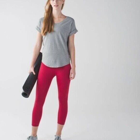 Lululemon Zone In Crop Size 6 Red‎ Seamless High Rise Yoga Leggings - Picture 5 of 16
